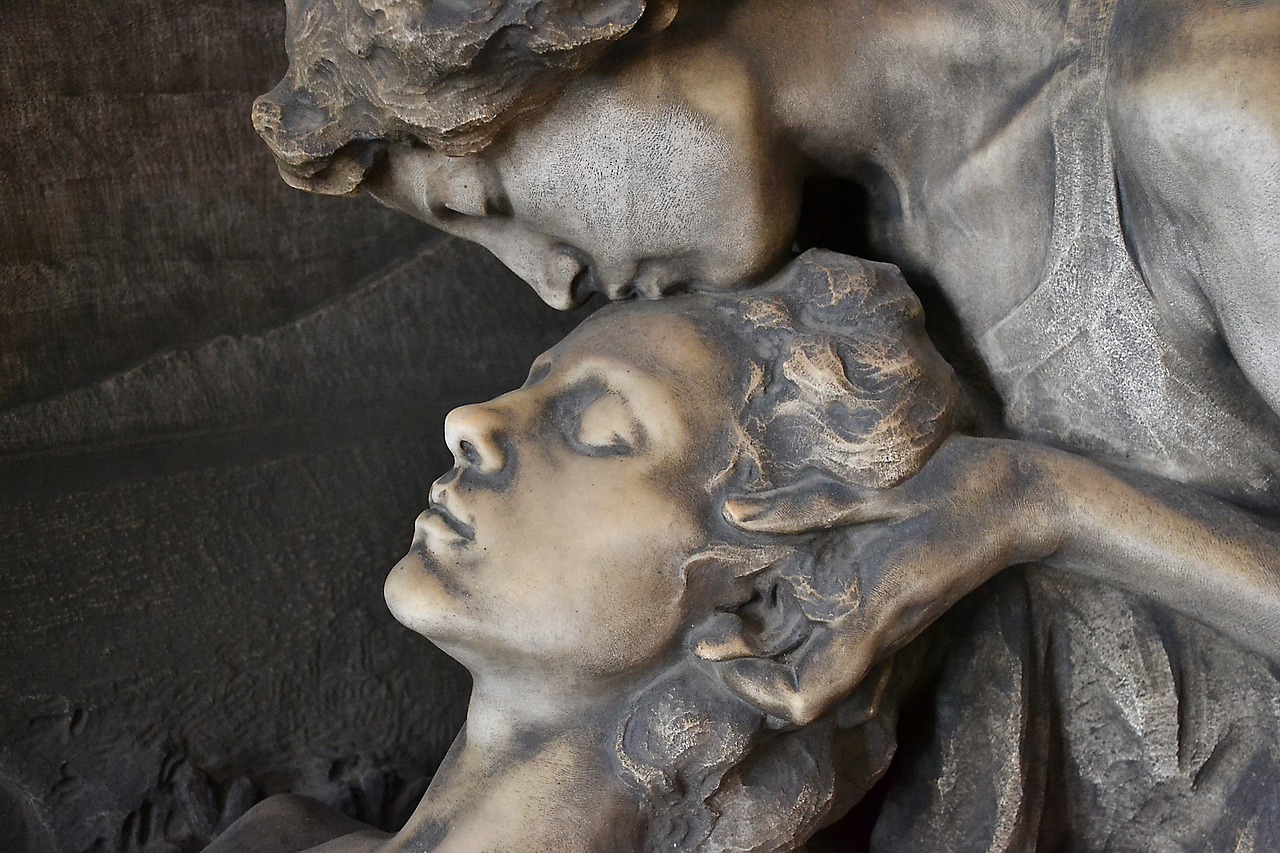 Cimitero Monumentale di Milano: Un Viaggio nella Storia e nell'Arte