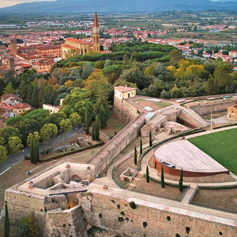 AREZZO MEDIEVALE E LA FORTEZZA MEDICEA